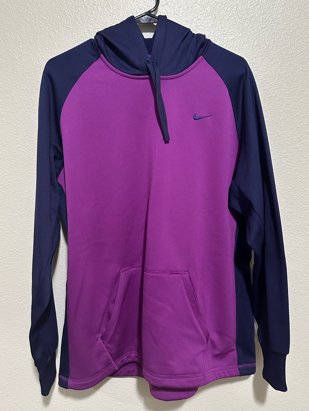 Nike Women’s Purple Therma-fit Hoodie